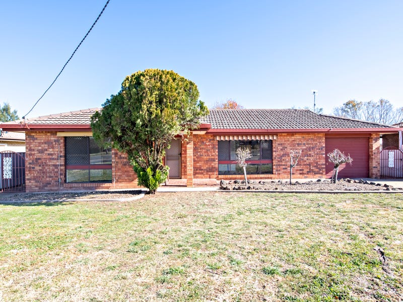 Houses for Sale in Wellington, NSW 2820