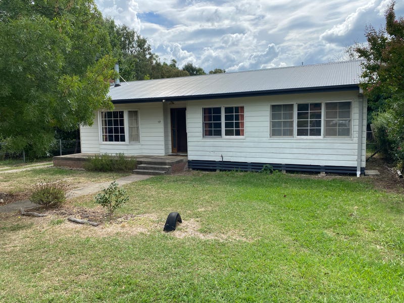 108 Harris st, Corryong, Vic 3707 - Property Details