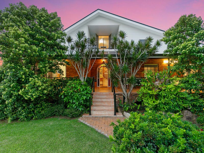 4446 Spence Street, Point Vernon, QLD 4655