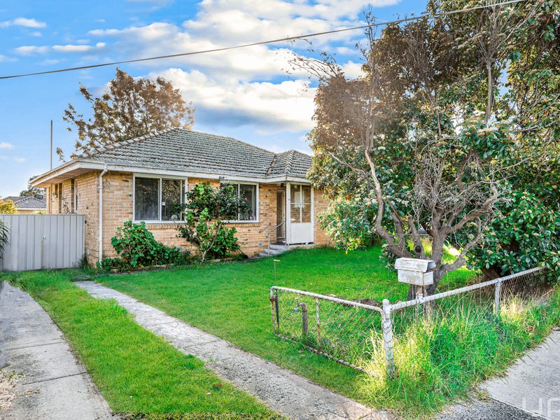 54 Hales Cres, Jacana, Vic 3047 - realestate.com.au