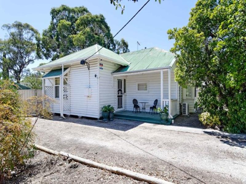 6 Edward Street, Blackwood, SA 5051 Property Details