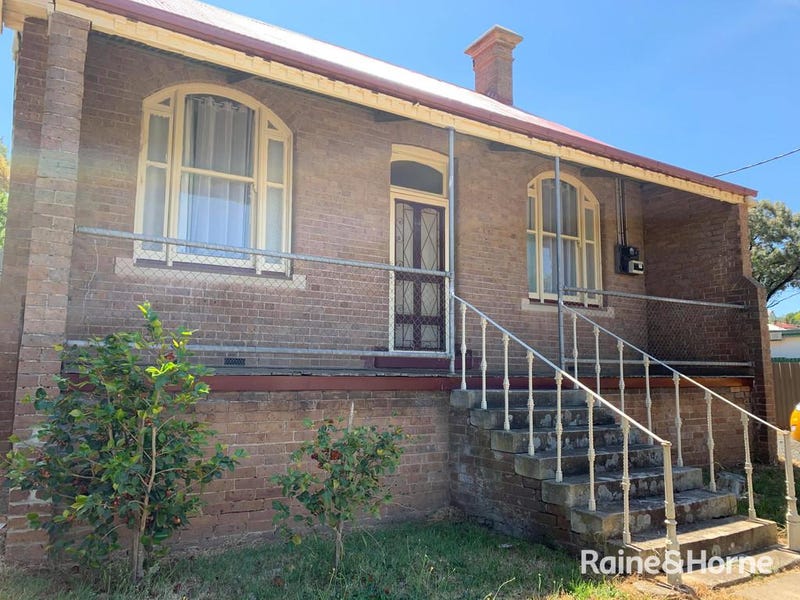 96 Bourke Street, Goulburn, NSW 2580