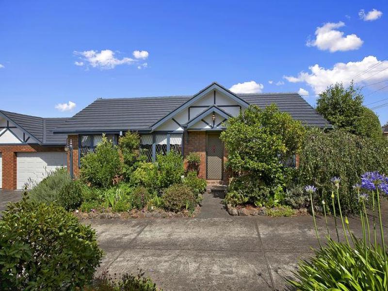 1/55 Warwick Road, Greensborough, Vic 3088 Property Details