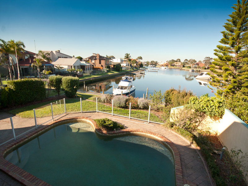 15 Curlew Point Drive, Patterson Lakes, VIC 3197