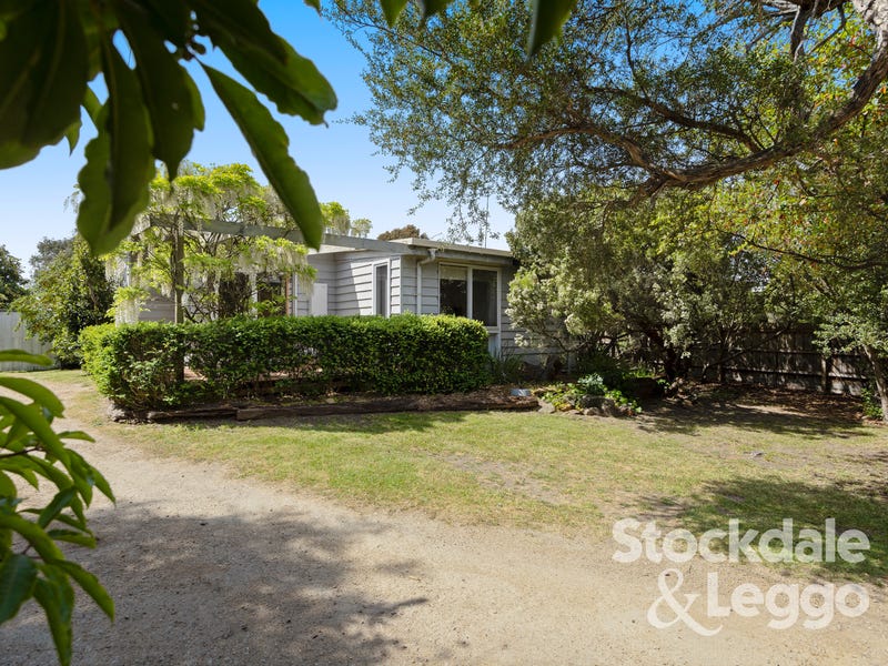 4 Waratah Street, Rye, Vic 3941 - Property Details