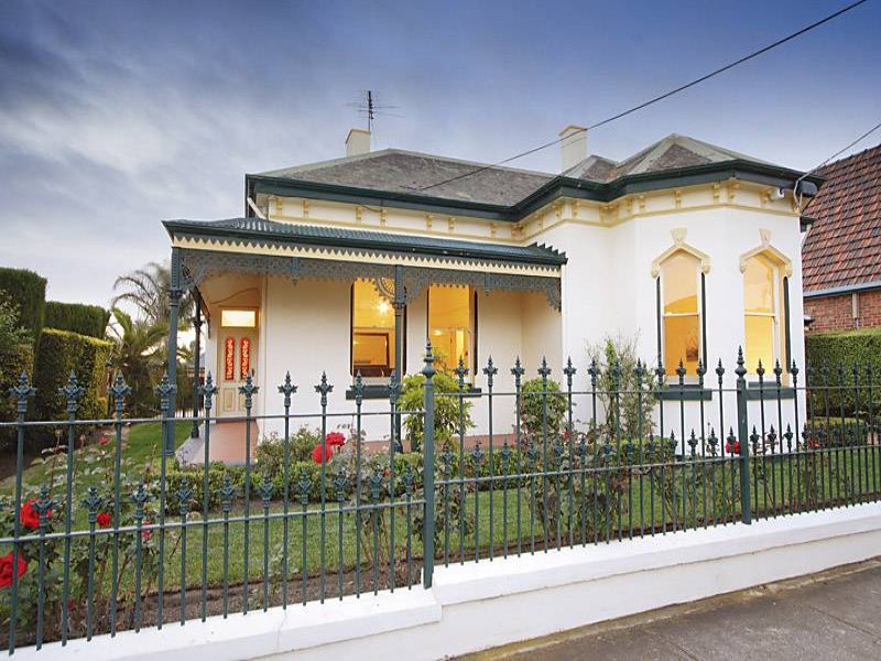 3 Mackay Street, Essendon, Vic 3040 Property Details