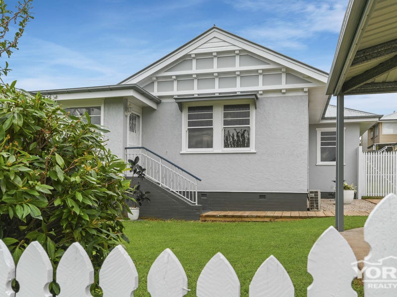 18 Seaton Street, South Toowoomba, QLD 4350