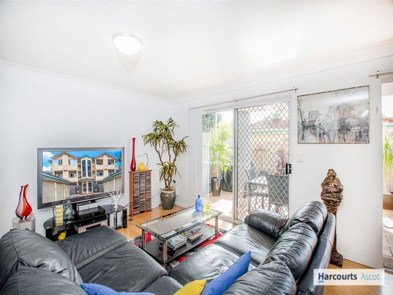 2/79 Dobson Street, Ascot, Qld 4007 2/79 Dobson Street, Ascot, Qld 4007