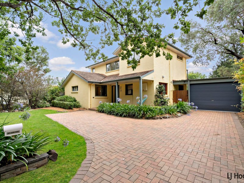82 Marsden Street, Dickson, ACT 2602