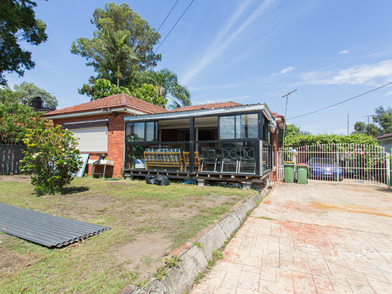 414 Blaxcell Street, Granville, NSW 2142 Property Details