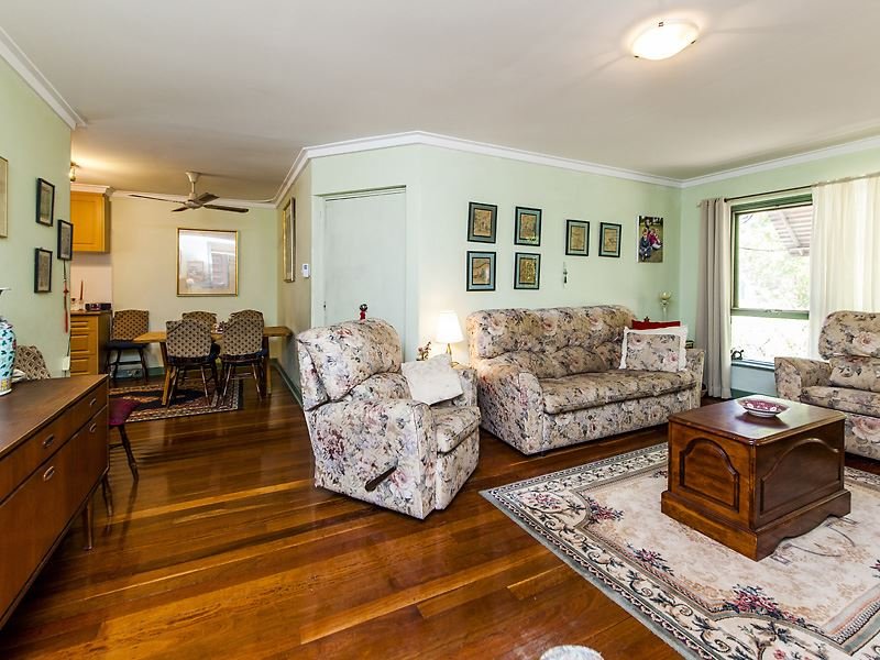 24 Connaught Street, Forrestfield, WA 6058