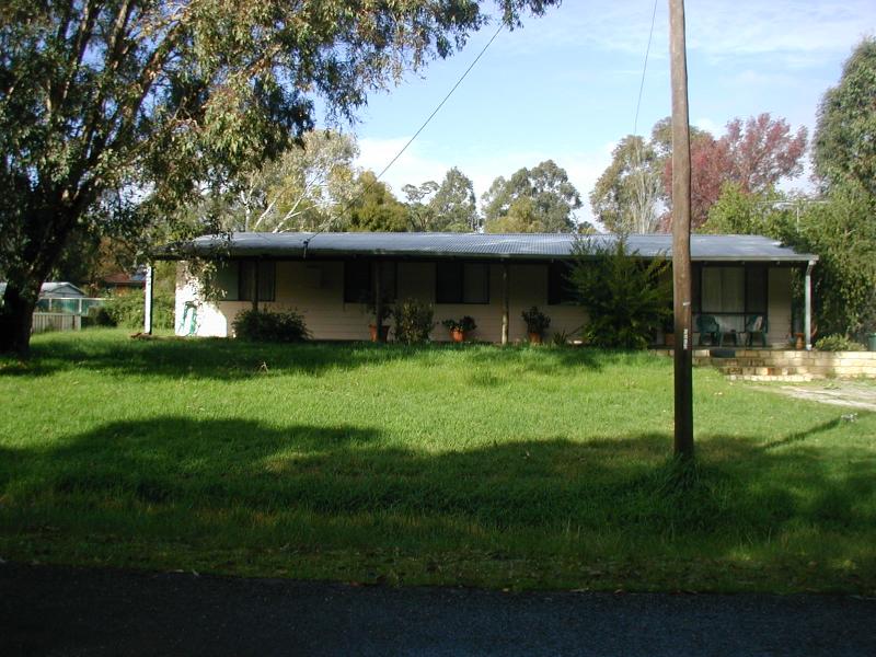 124 Clifton Street, Chidlow, WA 6556