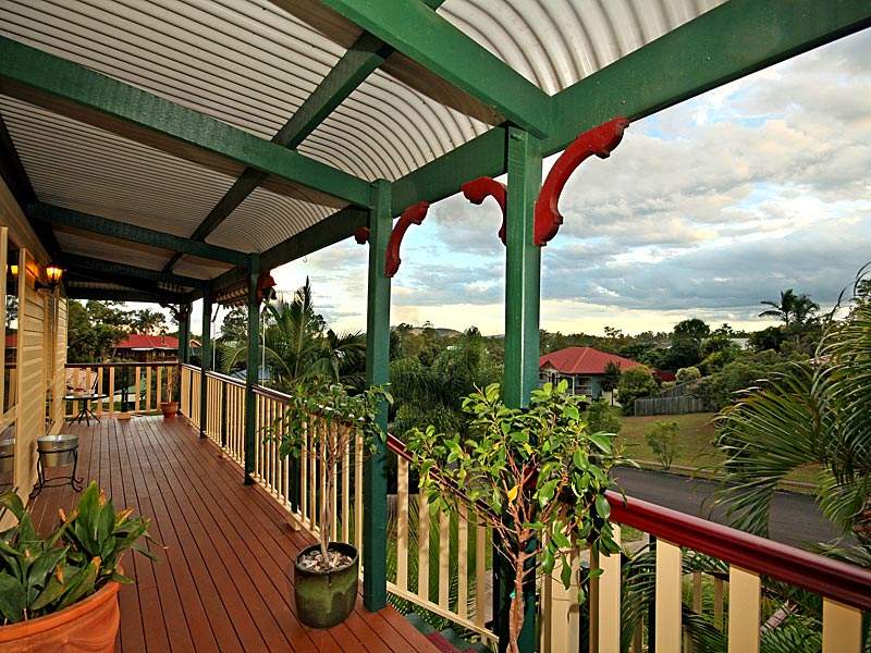 26 Blackwood Drive, Arana Hills, QLD 4054