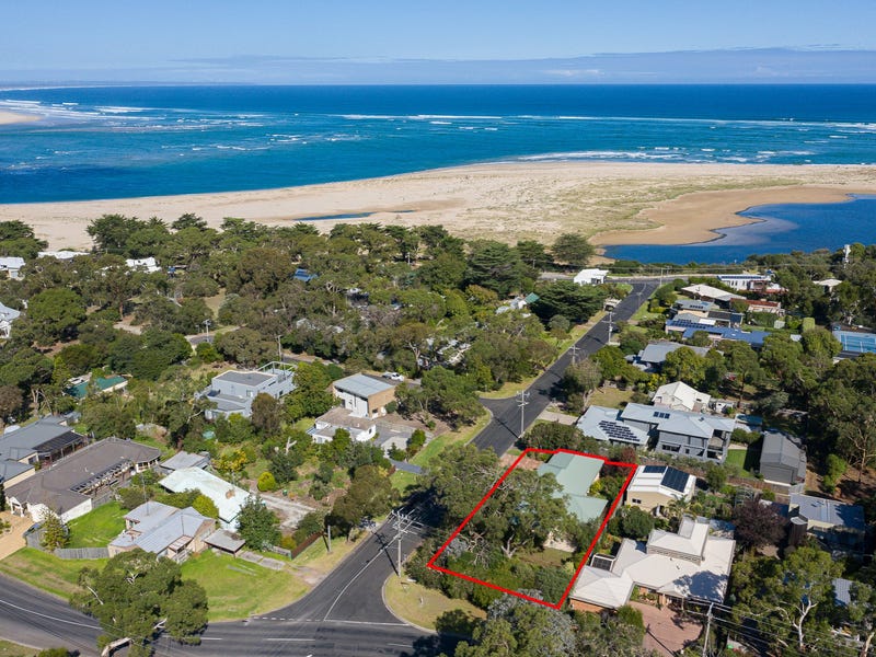 1 Toorak Road, Inverloch, Vic 3996 Property Details