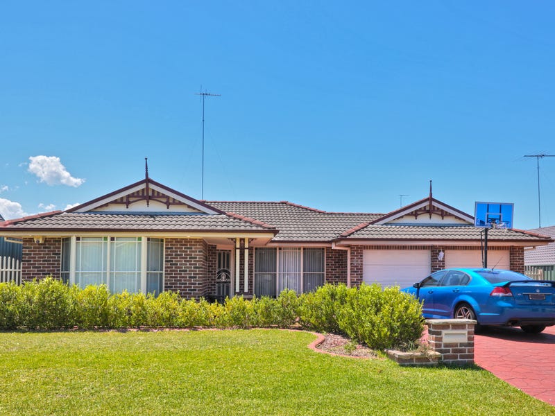 25 Windorra Avenue Glenmore Park Nsw 2745