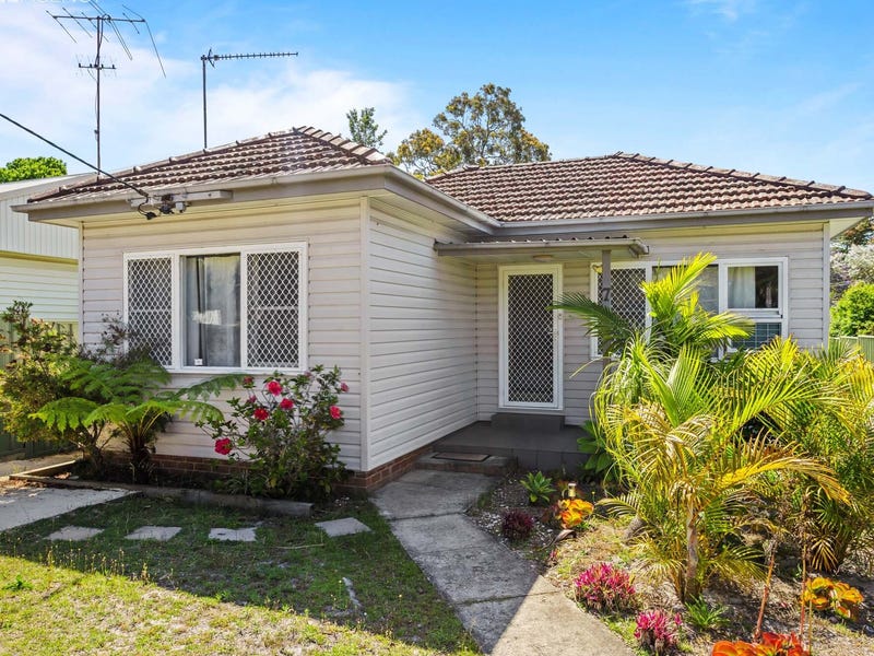 7 Moana Street, Woy Woy, NSW 2256
