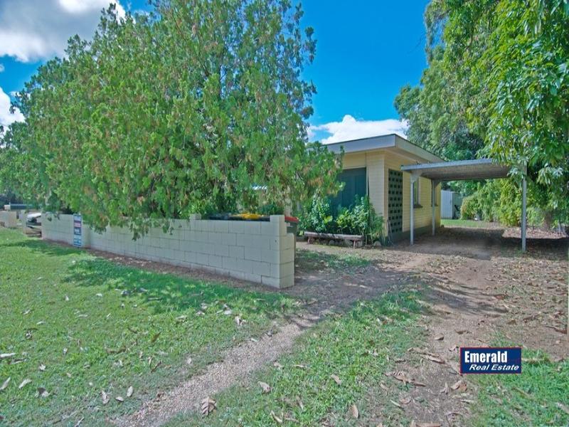 Property 107253703, Emerald, Qld 4720 Property Details