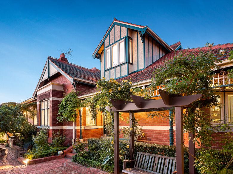 16 Hawthorn Road, Caulfield North, VIC 3161