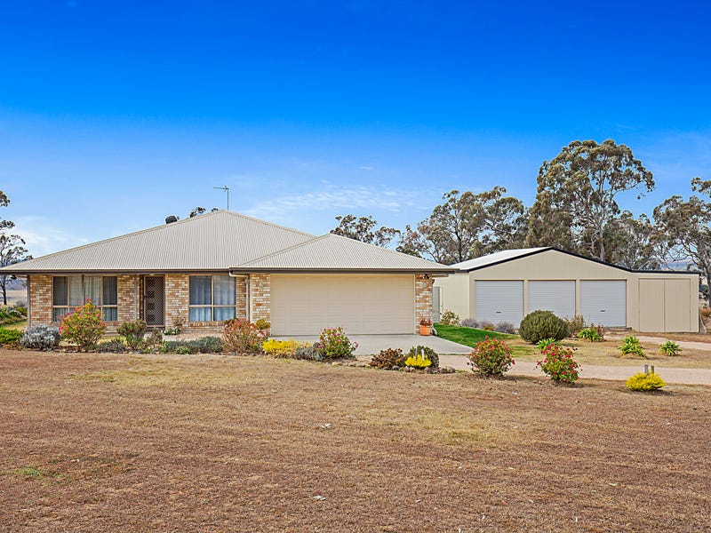 20 Peters Road, Meringandan West, QLD 4352