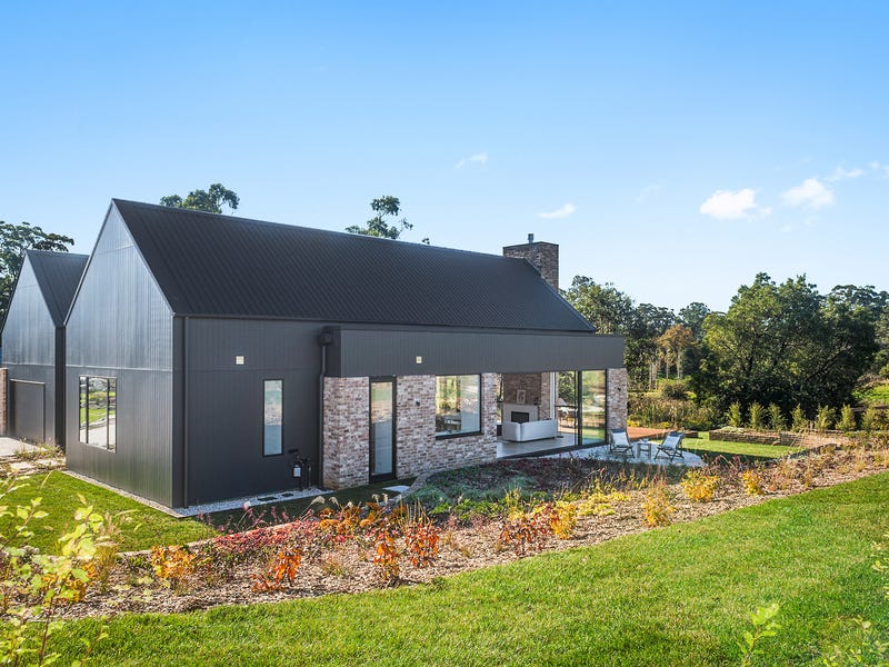 8 Grice Drive, Bundanoon, NSW 2578