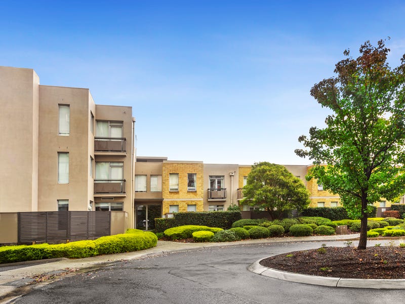 10/3 Sovereign Point Court, Doncaster, Vic 3108 Property Details