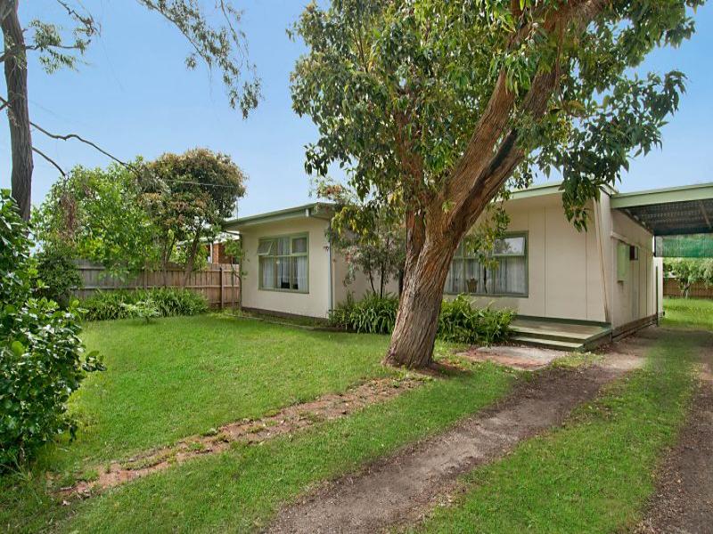 76 Russell Street, Tootgarook, VIC 3941