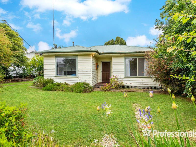 2 Miller Crescent, Hamilton, Vic 3300 Property Details