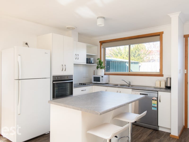 2/8 Jelisa Court, Legana, Tas 7277 Unit for Sale