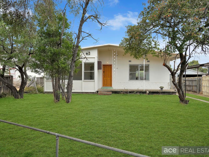 16 Ulm Street, Laverton, Vic 3028 House for Sale