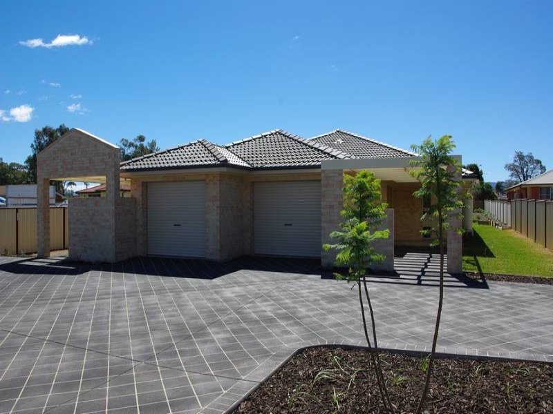 2/49A Satur Road, Scone, NSW 2337 Property Details