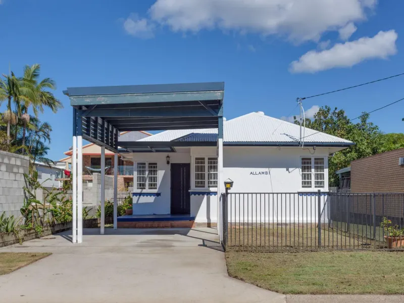 Real Estate & Property for Sale in Redcliffe, QLD 4020 (+4 locations