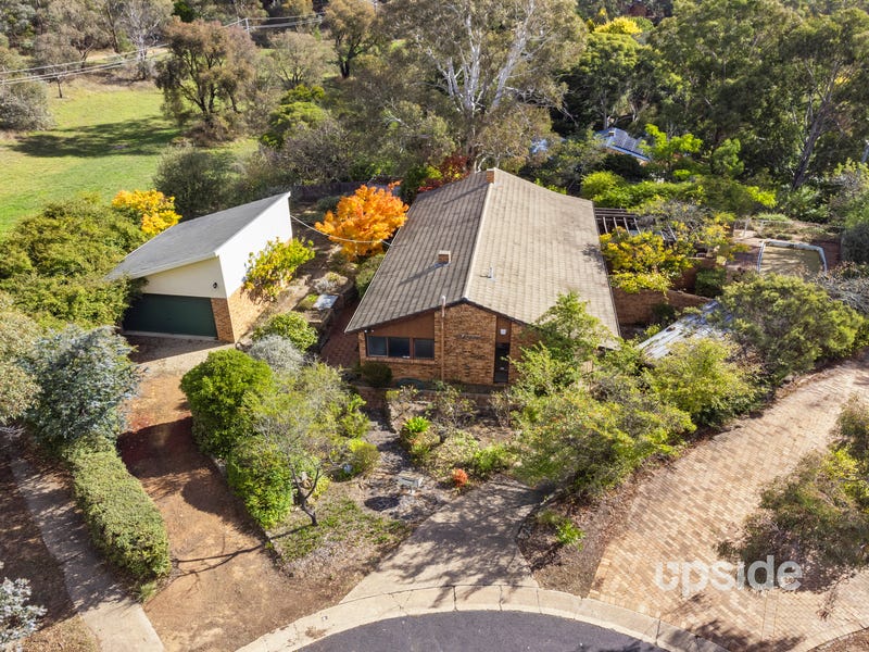 8 Mildenhall Place, Fraser, ACT 2615 Property Details