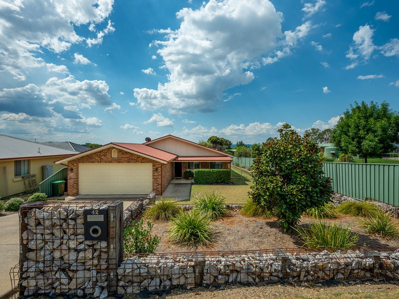 42 Spring Road, Mudgee, NSW 2850 Property Details