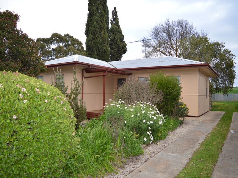 11 Murray Street, Riverton, SA 5412 Property Details
