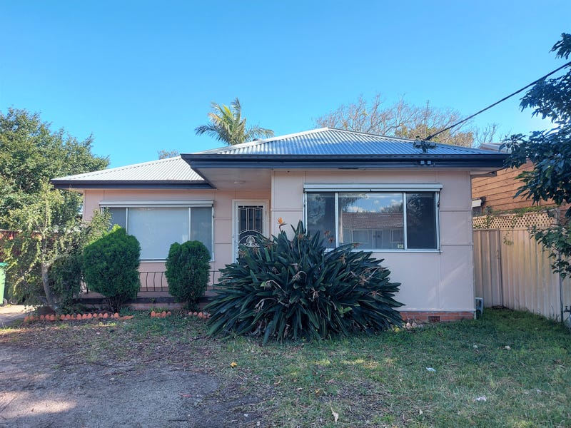 60 Brisbane Avenue, Umina Beach, NSW 2257