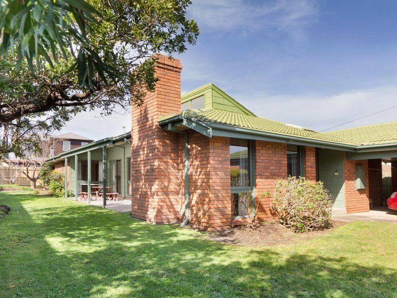 49 Gleneagles Avenue, Mornington, VIC 3931