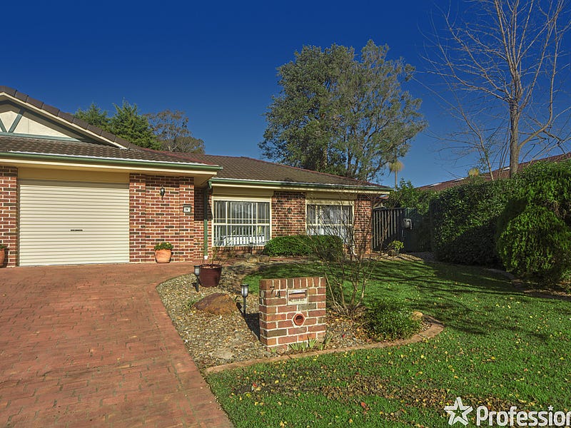 74 Jasmine Drive, Bomaderry, NSW 2541 Property Details