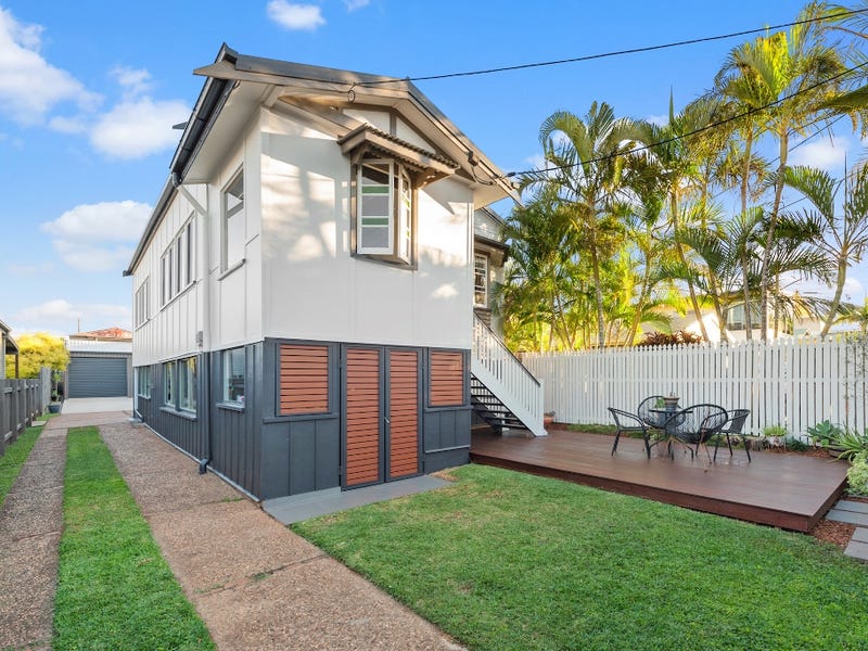 3 Herbert Street, Scarborough, QLD 4020