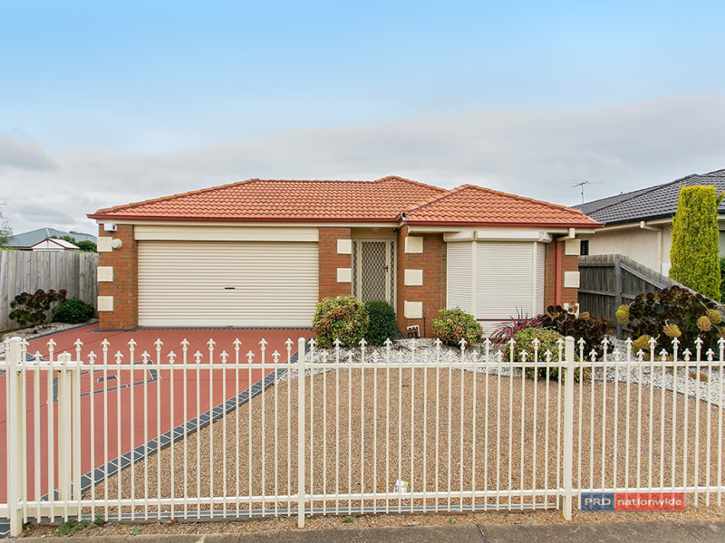 18 Edwards Road, Werribee, Vic 3030 Property Details