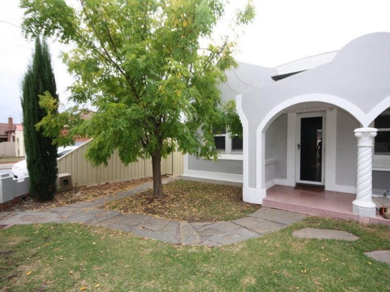 31 Churchill Avenue, Glandore, SA 5037