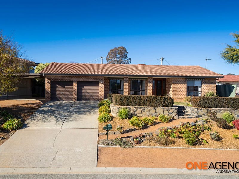 4 Carumbi Place, Isabella Plains, ACT 2905