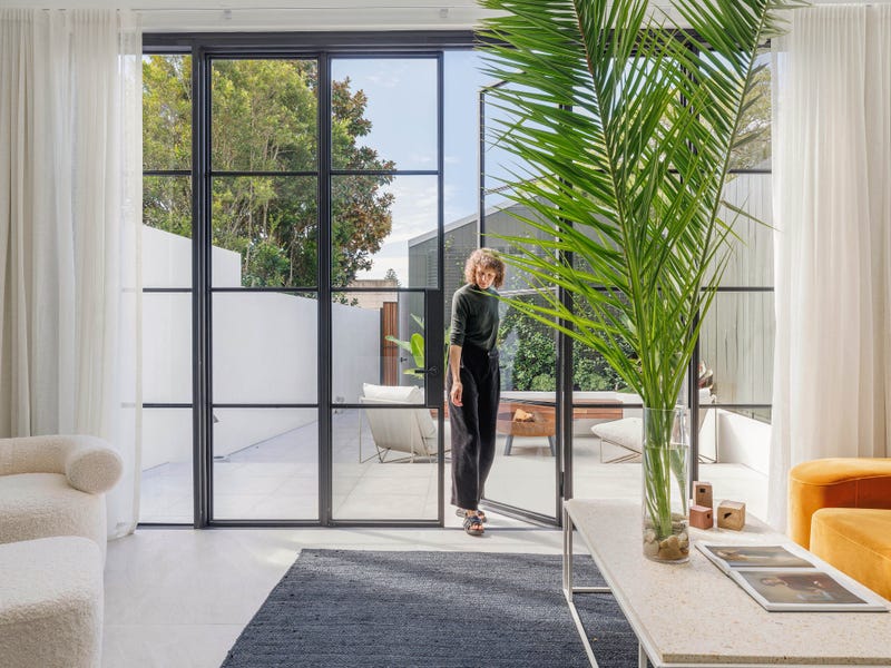 2 Adolphus Street, Balmain, NSW 2041 Property Details