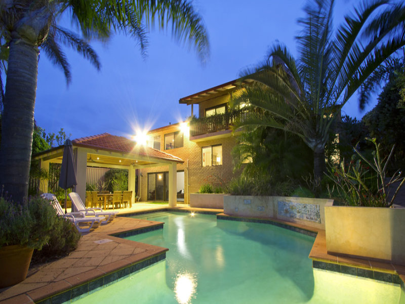 47 WILLITON ROAD, Karrinyup, WA 6018 Property Details