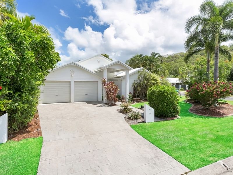 17 Ilse Close, Clifton Beach, QLD 4879