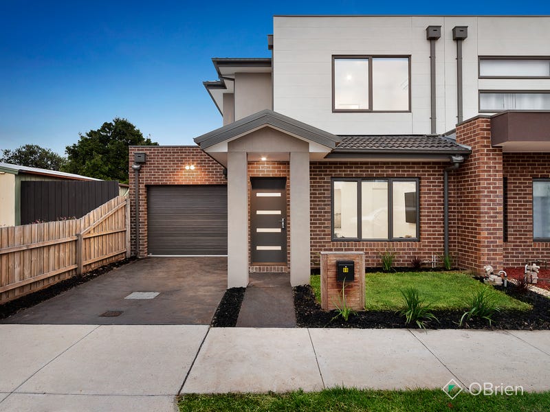 8b Beardsworth Avenue, Chelsea, Vic 3196 Property Details