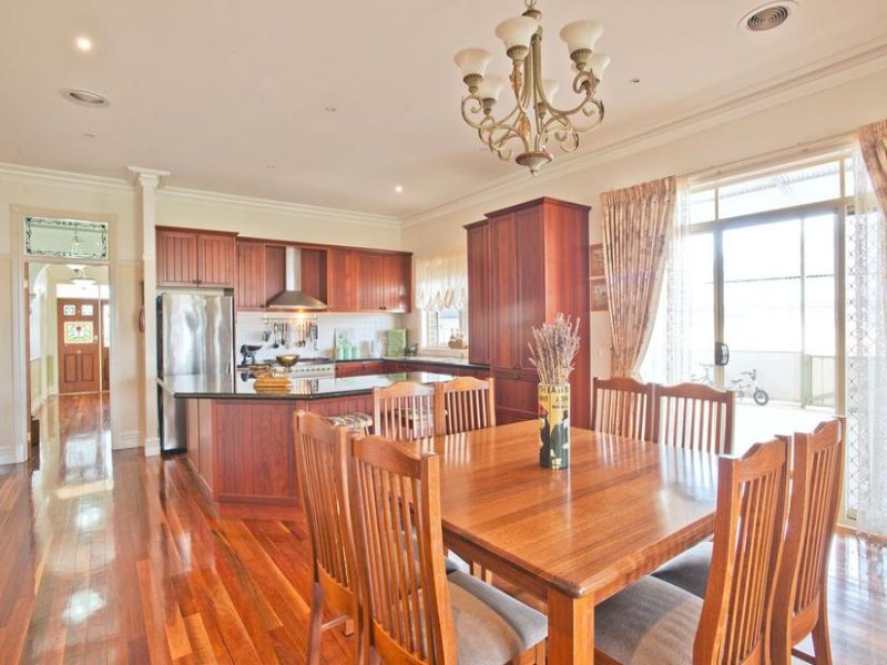 61 Archer Drive, Kurunjang, VIC 3337