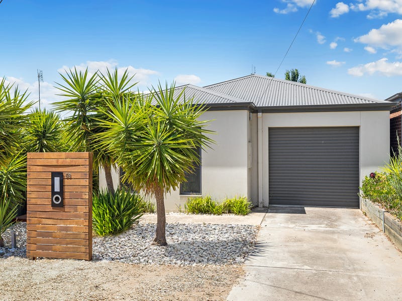 58 Wade Street, Golden Square, VIC 3555