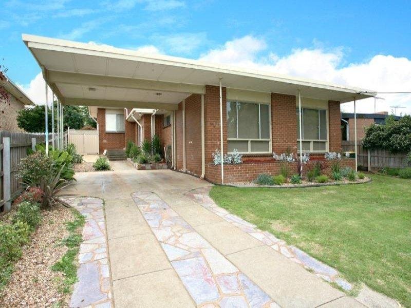 30 Malcolm Street, Bacchus Marsh, VIC 3340