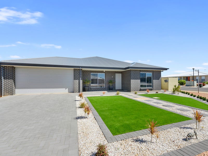 1 Stately Way, Wallaroo, SA 5556 House for Sale