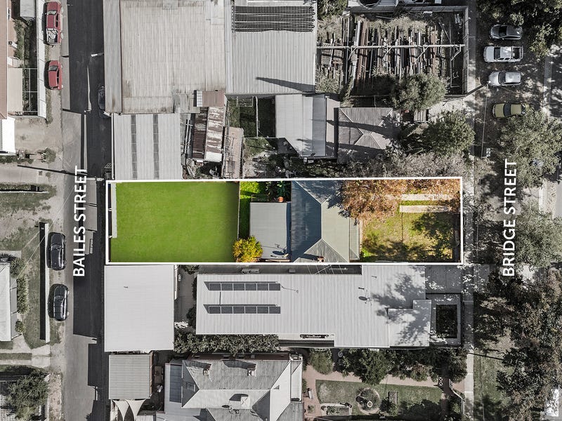 70 Bridge Street, Bendigo, Vic 3550 House for Sale